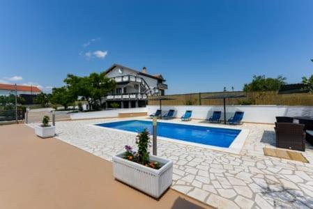 Donje Rastane Villa Luka מראה חיצוני תמונה